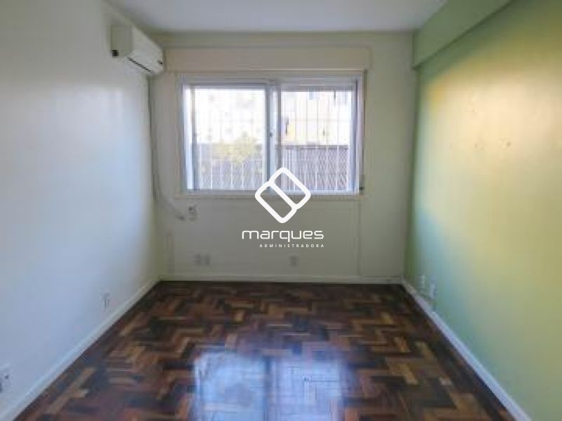 Apartamento com 3 quartos, 2 banheiros e 88m² à venda no bairro Centro, Pelotas