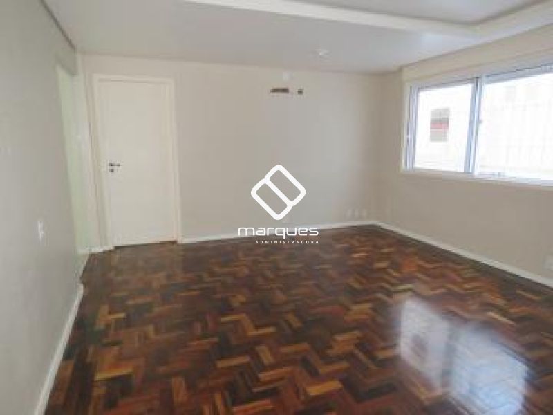 Apartamento com 3 quartos, 2 banheiros e 88m² à venda no bairro Centro, Pelotas