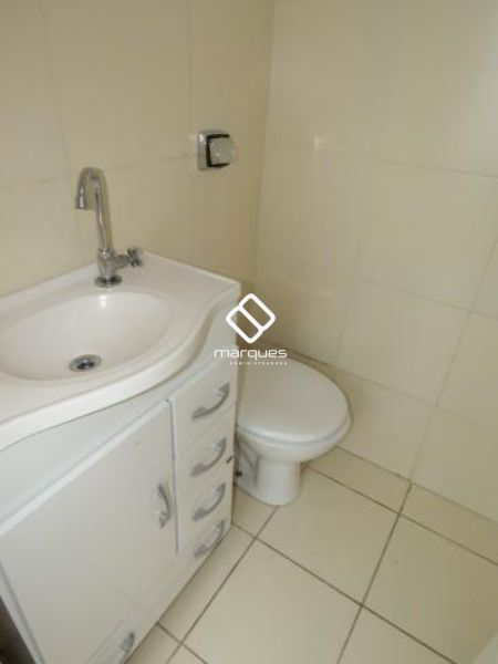 Apartamento com 3 quartos, 2 banheiros e 88m² à venda no bairro Centro, Pelotas