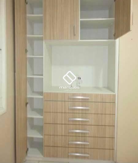 Apartamento com 2 quartos, 1 banheiro e 80m² à venda no bairro Centro, Pelotas