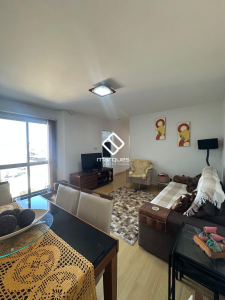 Apartamento com 2 quartos, 1 banheiro e 61m² à venda no bairro São Gonçalo, Pelotas