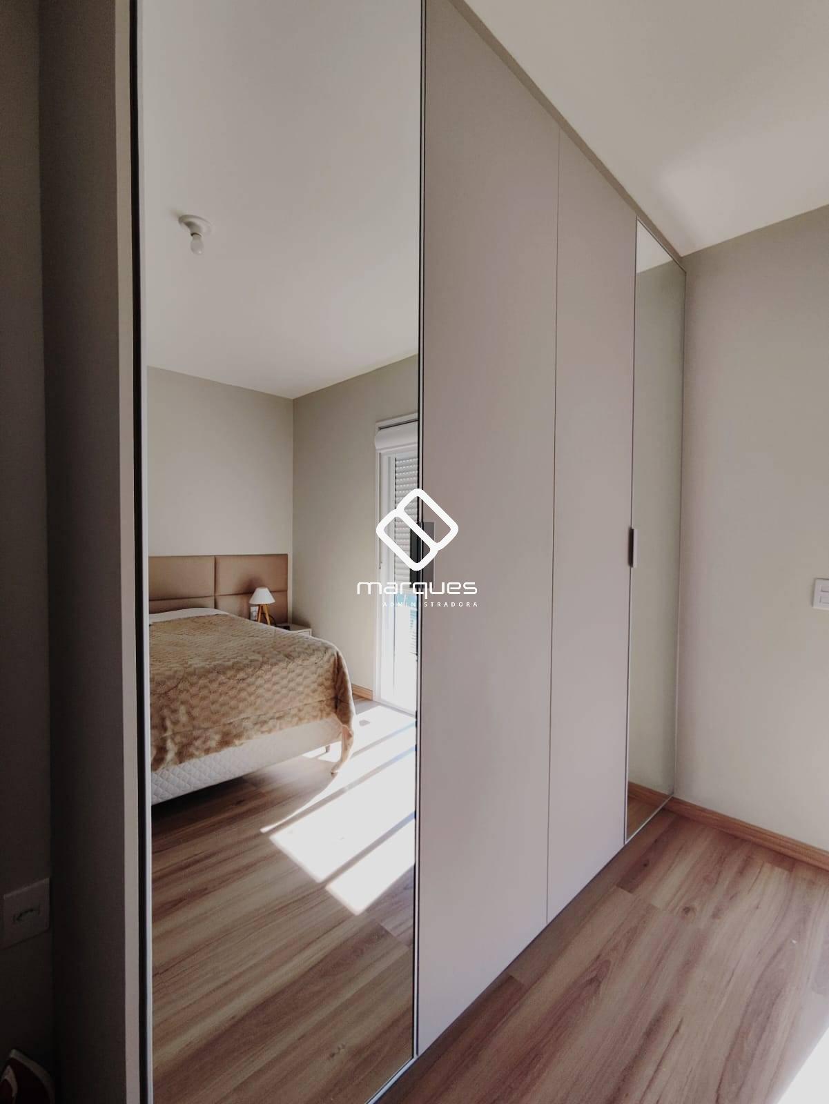 Sobrado com 2 quartos, 2 banheiros e 130m² à venda no bairro Areal, Pelotas