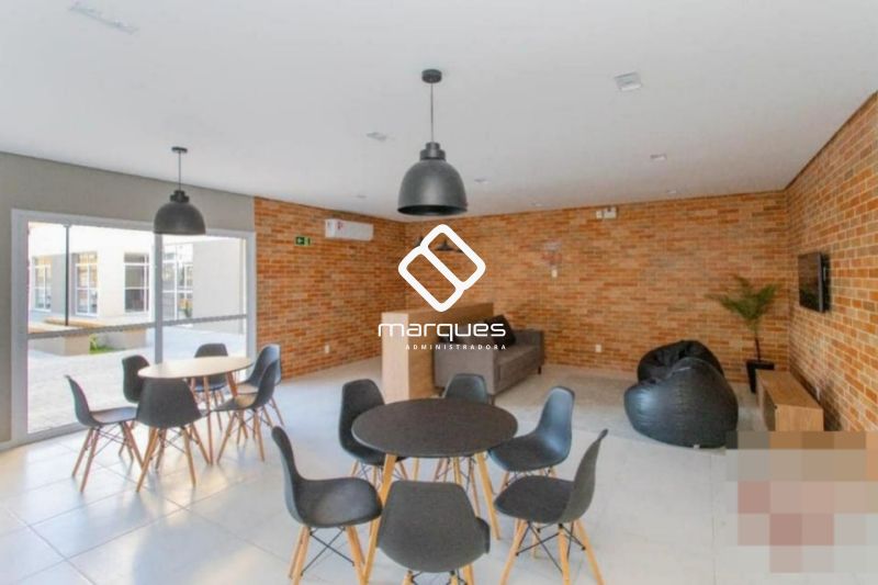 Apartamento com 2 quartos, 1 banheiro e 50m² à venda no bairro São Gonçalo, Pelotas