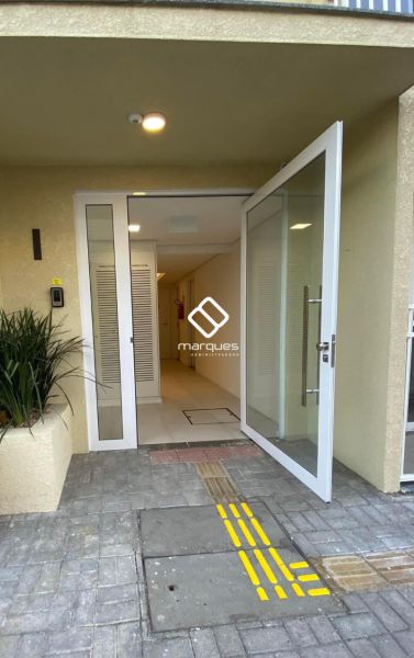 Apartamento com 2 quartos, 1 banheiro e 50m² à venda no bairro São Gonçalo, Pelotas