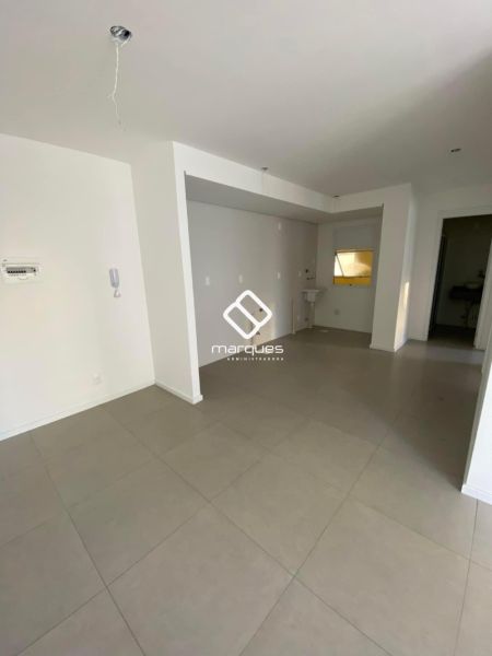 Apartamento com 2 quartos, 1 banheiro e 50m² à venda no bairro São Gonçalo, Pelotas
