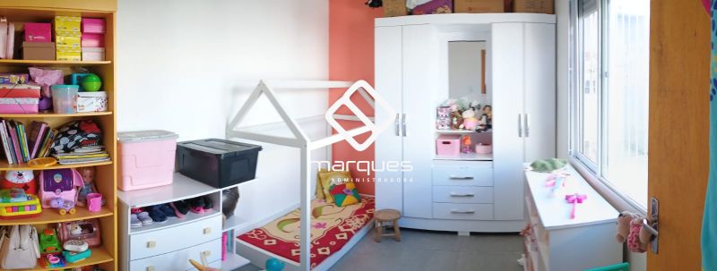 Casa com 3 quartos, 3 banheiros e 180m² à venda no bairro Areal, Pelotas