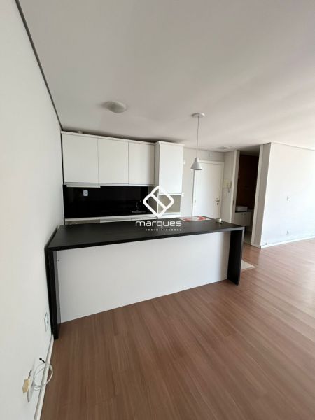 Apartamento com 1 quarto, 1 banheiro e 62m² à venda no bairro Centro, Pelotas