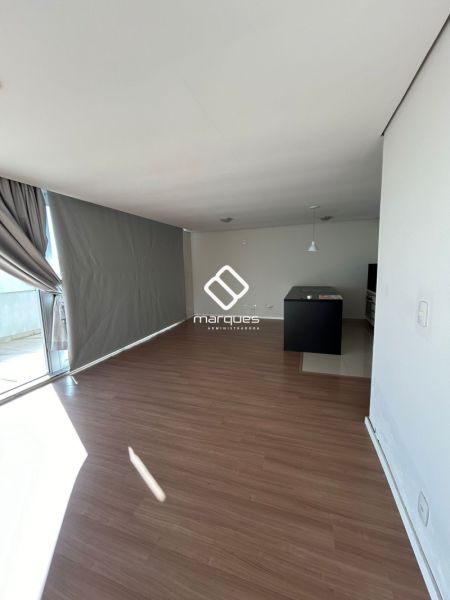 Apartamento com 1 quarto, 1 banheiro e 62m² à venda no bairro Centro, Pelotas