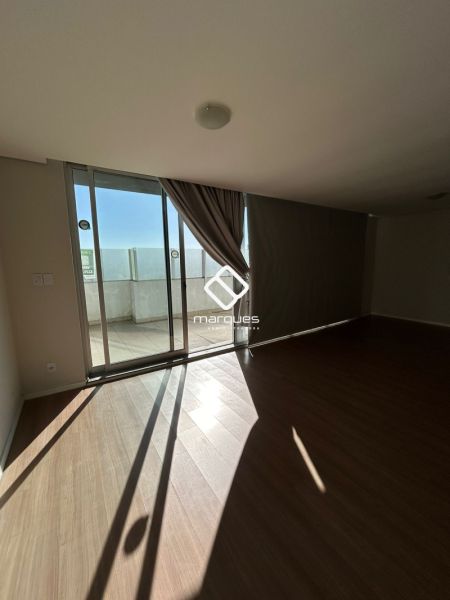 Apartamento com 1 quarto, 1 banheiro e 62m² à venda no bairro Centro, Pelotas