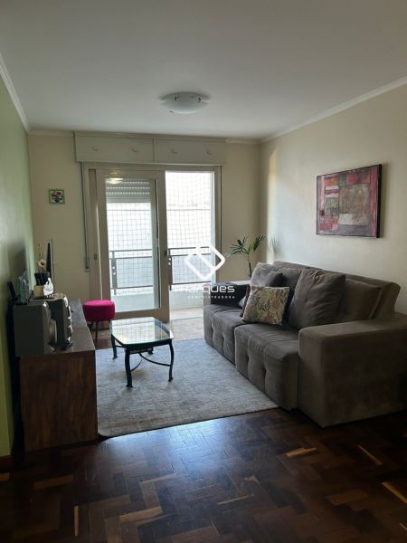 Apartamento com 2 quartos, 1 banheiro e 91m² à venda no bairro Centro, Pelotas