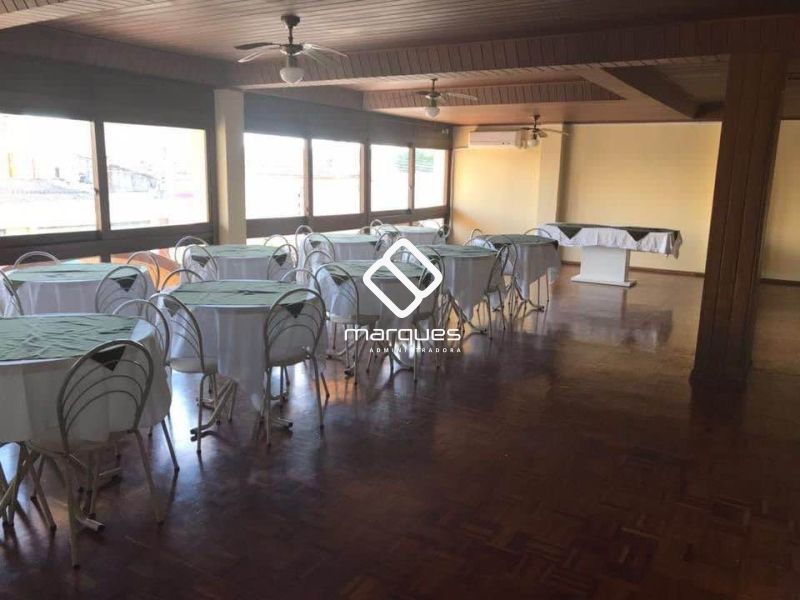 Apartamento com 3 quartos, 2 banheiros e 150m² à venda no bairro Centro, Pelotas