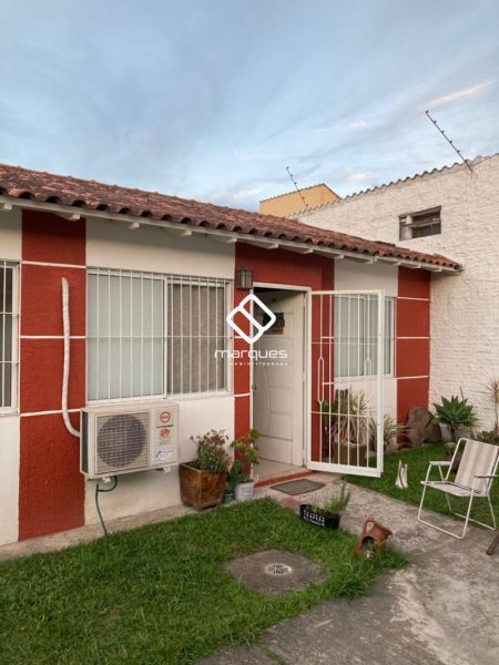 Casa com 2 quartos, 1 banheiro e 57m² à venda no bairro Fragata, Pelotas
