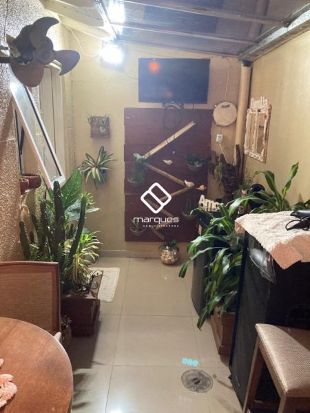 Casa com 2 quartos, 1 banheiro e 57m² à venda no bairro Fragata, Pelotas