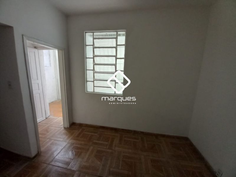 Apartamento com 3 quartos, 1 banheiro e 96m² à venda no bairro Areal, Pelotas