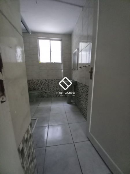Apartamento com 3 quartos, 1 banheiro e 96m² à venda no bairro Areal, Pelotas