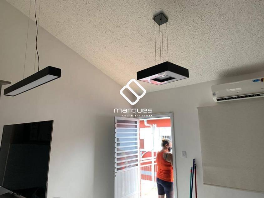 Apartamento com 2 quartos, 1 banheiro e 53m² à venda no bairro São Gonçalo, Pelotas
