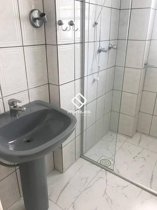 Apartamento com 2 quartos, 2 banheiros e 75m² à venda no bairro Centro, Pelotas