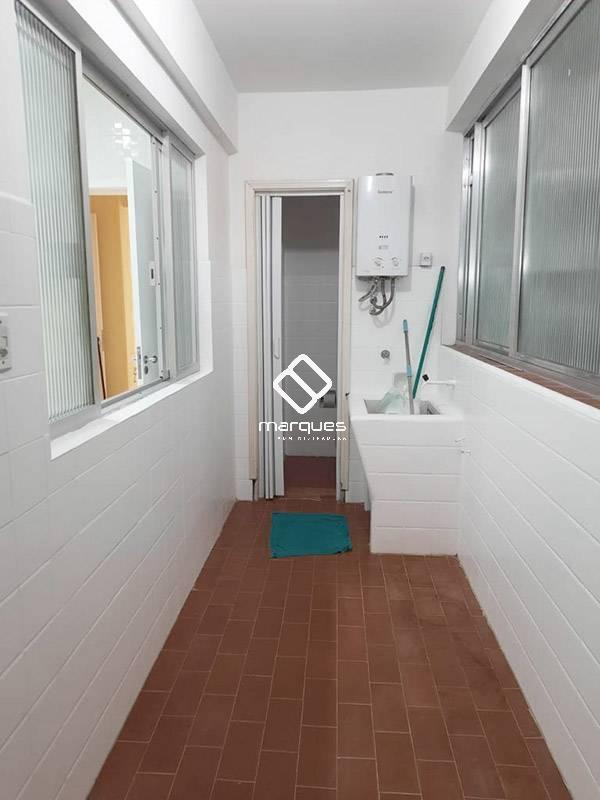 Apartamento com 2 quartos, 2 banheiros e 75m² à venda no bairro Centro, Pelotas