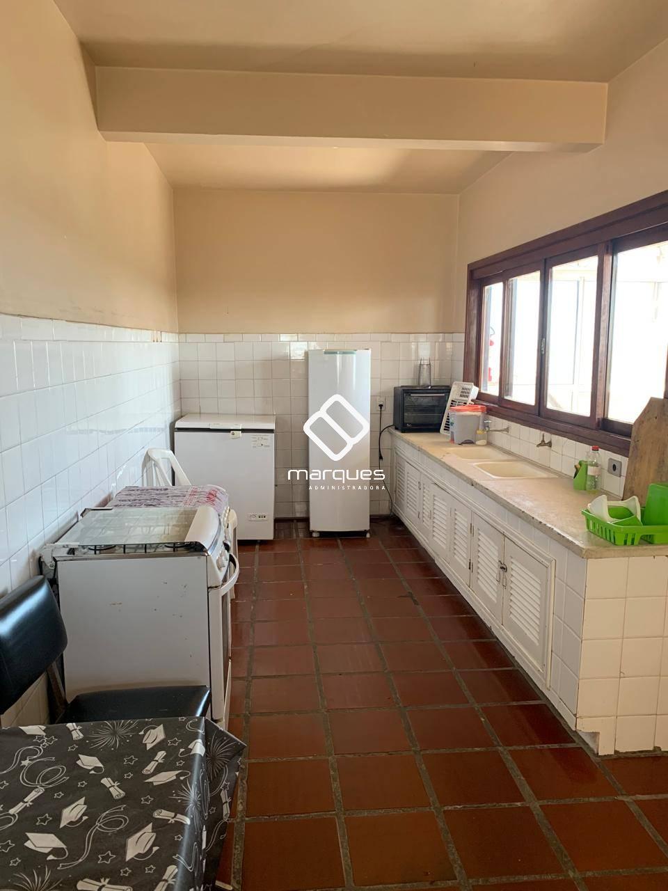 Apartamento com 2 quartos, 2 banheiros e 75m² à venda no bairro Centro, Pelotas