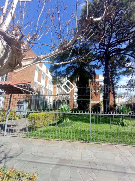 Apartamento com 3 quartos, 3 banheiros e 240m² à venda no bairro Centro, Pelotas