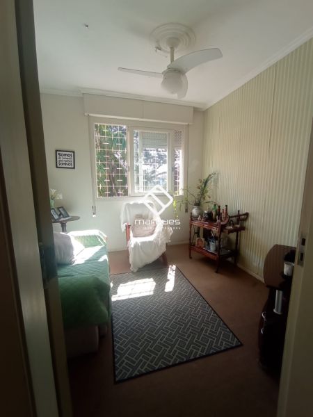 Apartamento com 3 quartos, 3 banheiros e 240m² à venda no bairro Centro, Pelotas