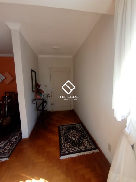 Apartamento com 3 quartos, 3 banheiros e 240m² à venda no bairro Centro, Pelotas