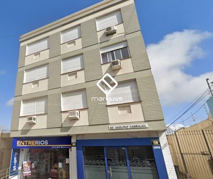 Apartamento com 3 quartos, 2 banheiros e 93m² à venda no bairro Centro, Pelotas