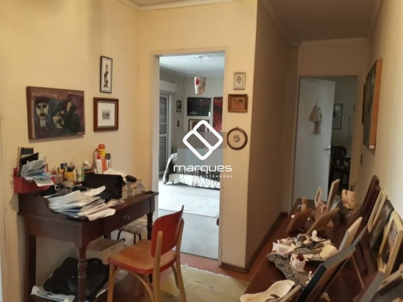 Apartamento com 3 quartos, 2 banheiros e 157m² à venda no bairro Centro, Pelotas