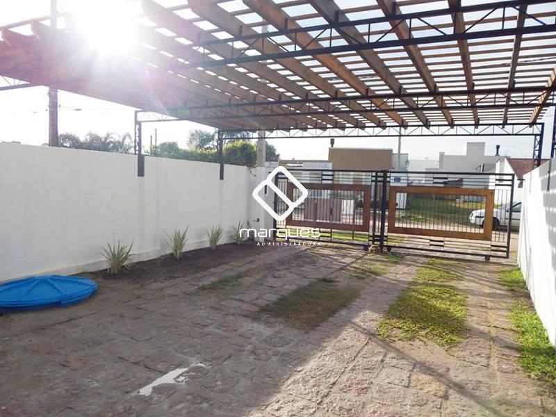 Casa com 3 quartos, 2 banheiros e 100m² à venda no bairro Recanto de Portugal, Pelotas