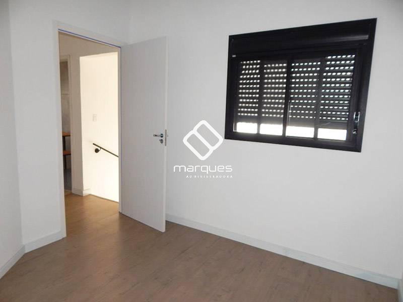 Casa com 3 quartos, 2 banheiros e 100m² à venda no bairro Recanto de Portugal, Pelotas