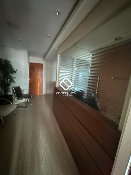 Sala com 1 quarto, 1 banheiro e 70m² à venda no bairro Centro, Pelotas