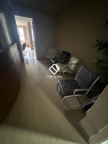 Sala com 1 quarto, 1 banheiro e 70m² à venda no bairro Centro, Pelotas