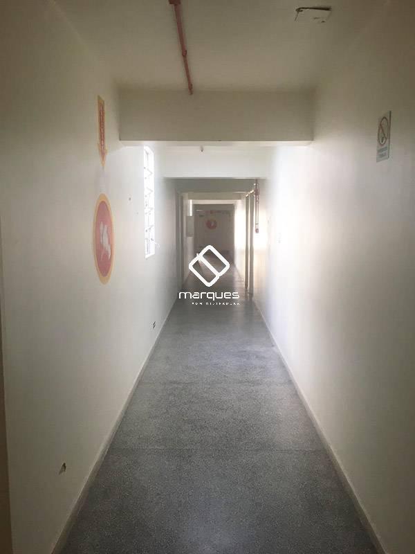 Sala com 1 banheiro e 19m² à venda no bairro Centro, Pelotas