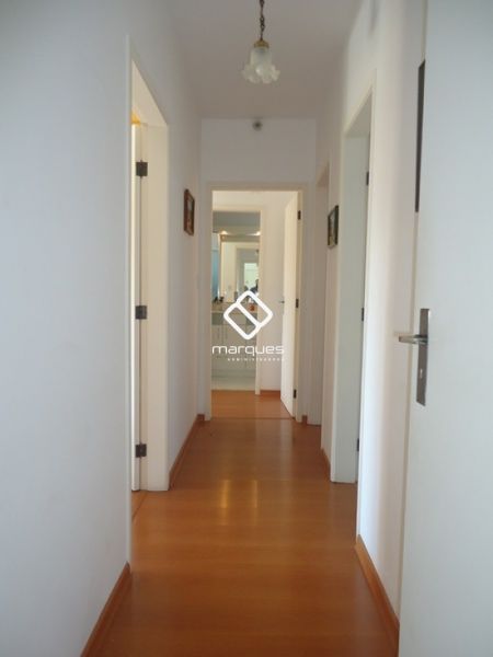 Apartamento com 3 quartos, 2 banheiros e 147m² à venda no bairro Centro, Pelotas