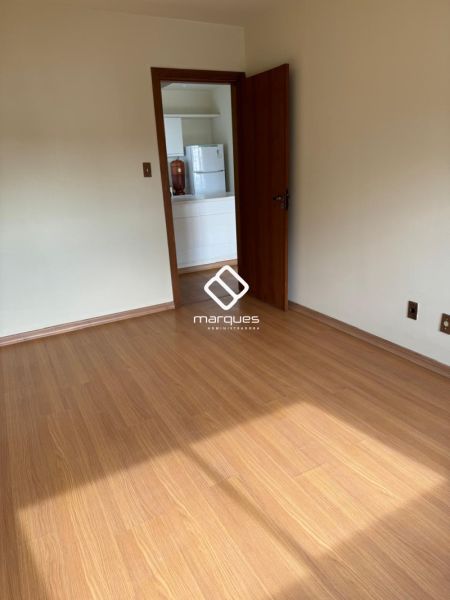 Apartamento com 1 quarto, 1 banheiro e 55m² à venda no bairro Centro, Pelotas