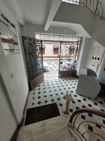 Sala com 20m² à venda no bairro Centro, Pelotas