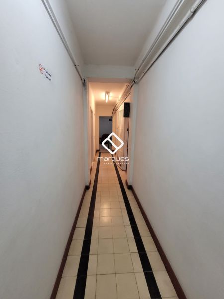 Sala com 20m² à venda no bairro Centro, Pelotas