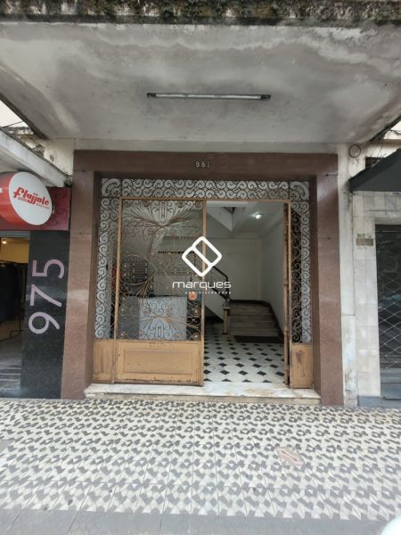 Sala com 20m² à venda no bairro Centro, Pelotas