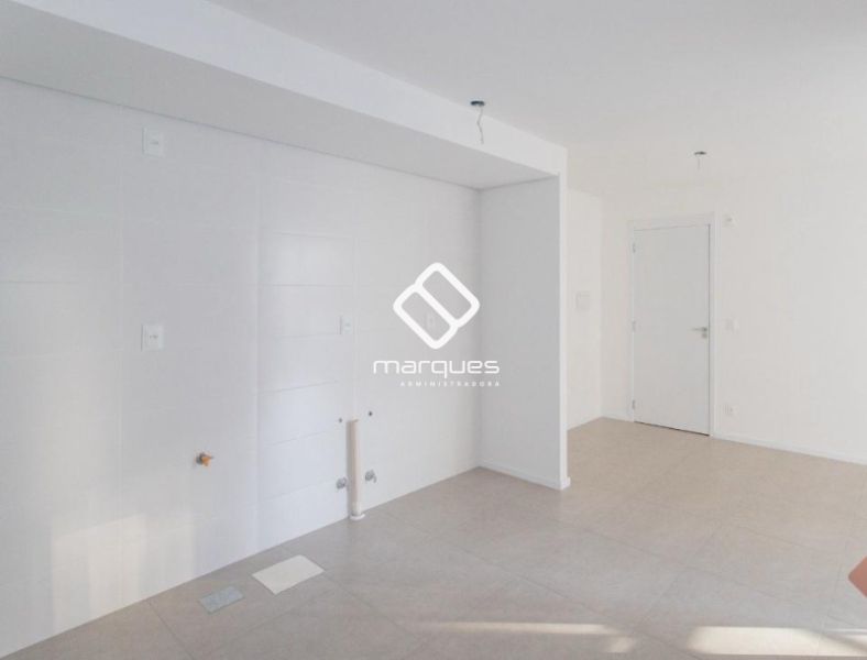 Apartamento com 2 quartos, 1 banheiro e 50m² à venda no bairro São Gonçalo, Pelotas