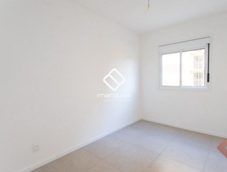 Apartamento com 2 quartos, 1 banheiro e 50m² à venda no bairro São Gonçalo, Pelotas