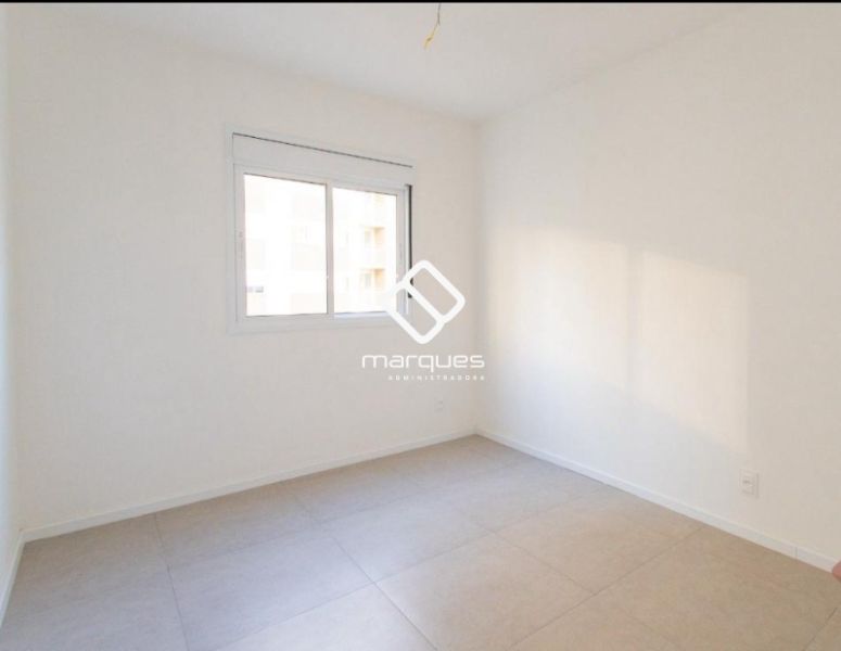 Apartamento com 2 quartos, 1 banheiro e 50m² à venda no bairro São Gonçalo, Pelotas