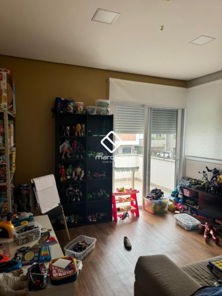Casa com 4 quartos, 2 banheiros e 296m² à venda no bairro São Gonçalo, Pelotas
