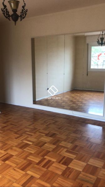 Apartamento com 3 quartos, 2 banheiros e 106m² à venda no bairro Centro, Pelotas