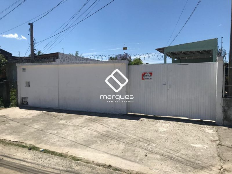 Casa com 3 quartos, 2 banheiros e 190m² à venda no bairro São Gonçalo, Pelotas