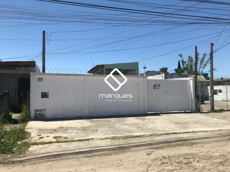 Casa com 3 quartos, 2 banheiros e 190m² à venda no bairro São Gonçalo, Pelotas