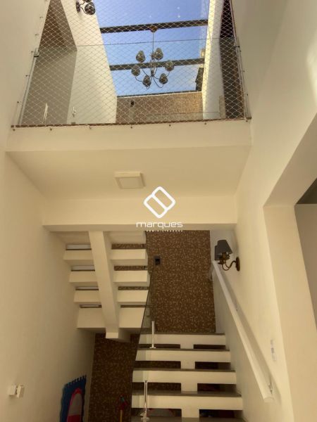 Casa com 3 quartos, 1 banheiro e 223m² à venda no bairro Laranjal, Pelotas