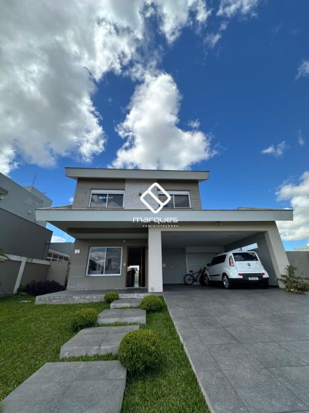 Casa com 3 quartos, 3 banheiros e 226m² à venda no bairro Laranjal, Pelotas