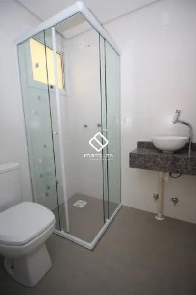 Apartamento com 2 quartos, 1 banheiro e 47m² à venda no bairro São Gonçalo, Pelotas