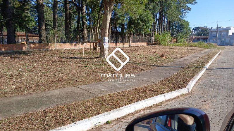 Terreno à venda no bairro Laranjal, Pelotas