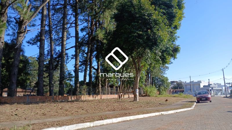 Terreno à venda no bairro Laranjal, Pelotas